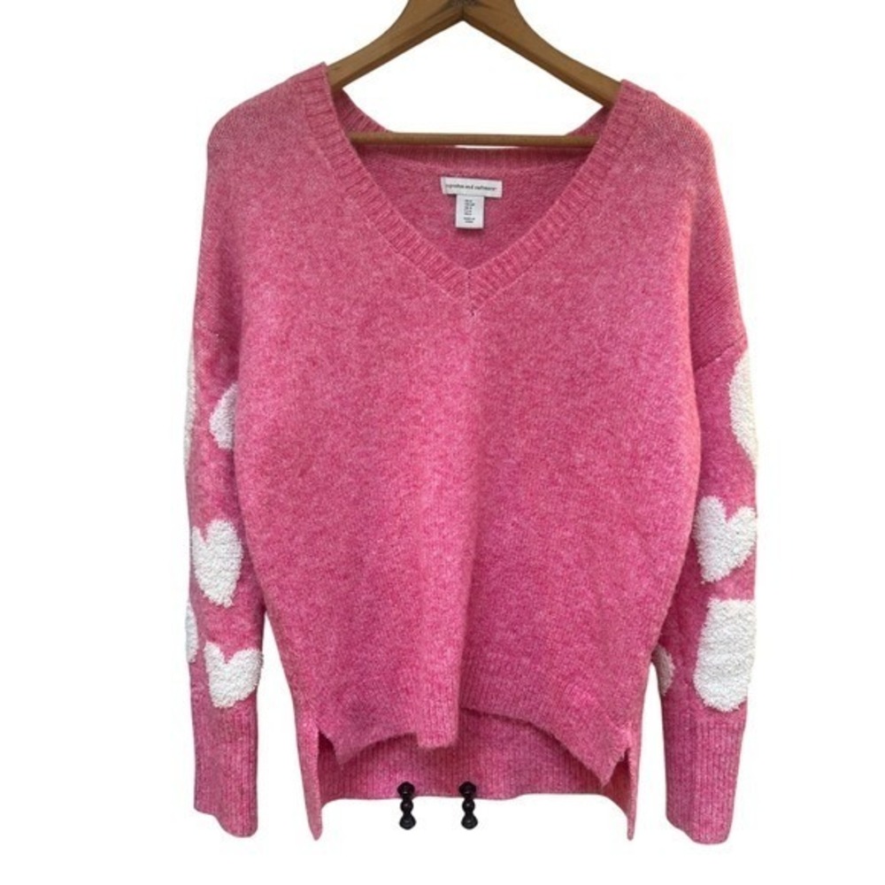 Cupcakes and Cashmere Pink V-Neck Fuzzy Heart Sweater‎ Womens Size S